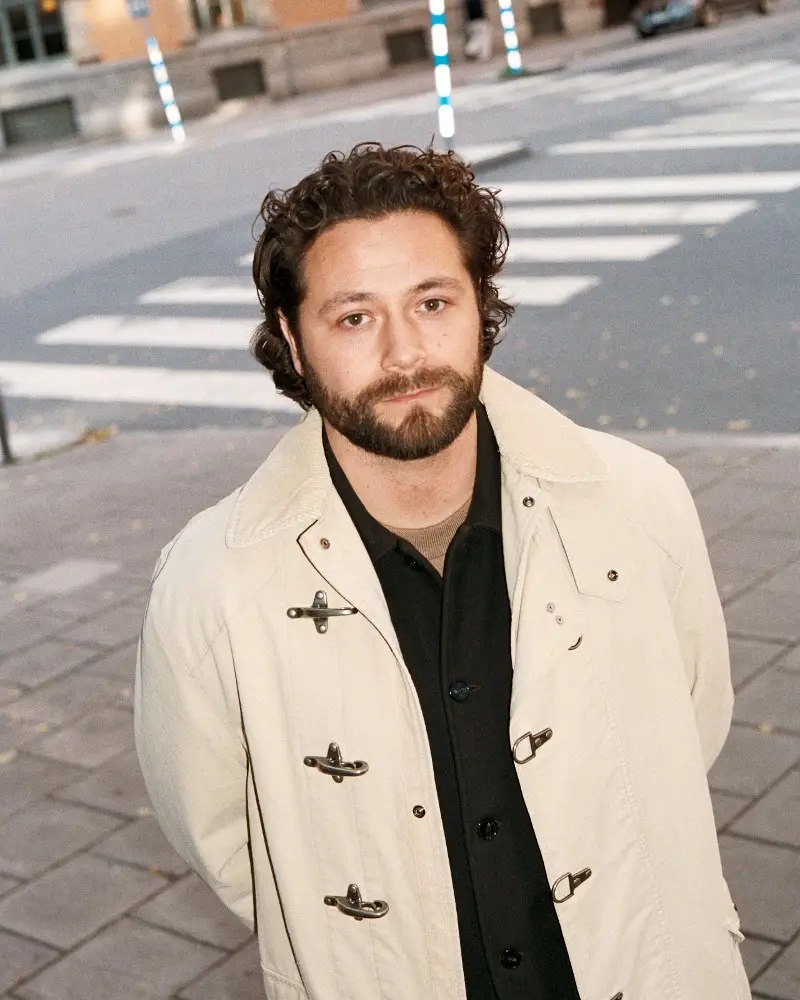 Leo, 24 år